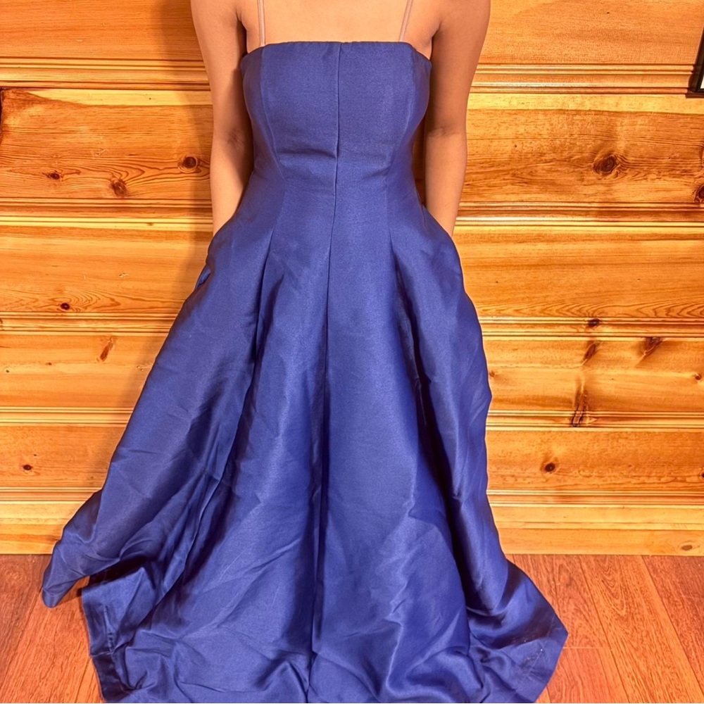 Elegant Blue Strapless Dress